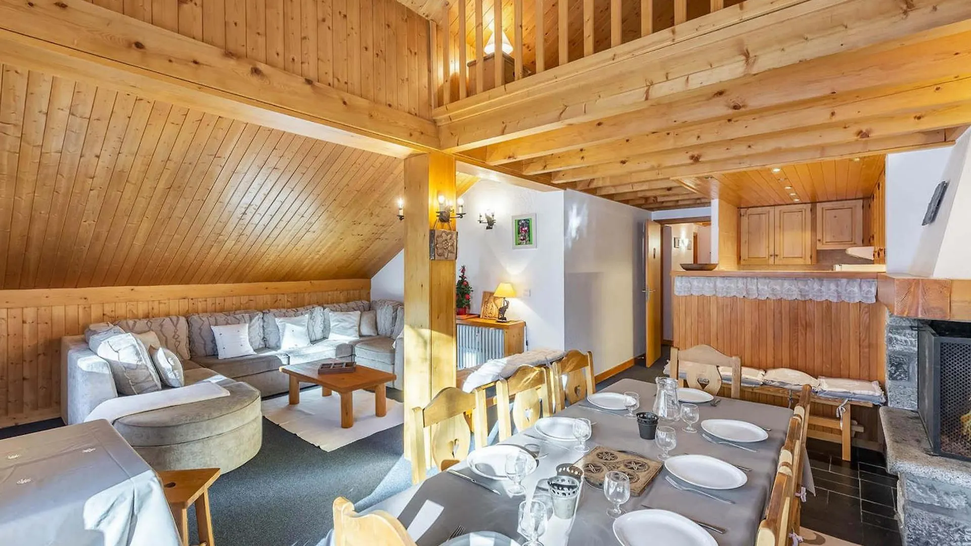 Duplex Spacieux A Meribel - 8 Pers, 3 Ch, 2 Salles De Bain, Proche Pistes Et Navette - Fr-1-565-74 Les Allues